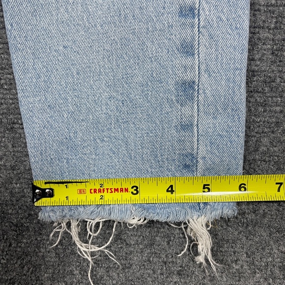 Levis 501 S Skinny Jeans Womens 28x28 Blue Light Wash Denim Frayed 0896 - Picture 8 of 12